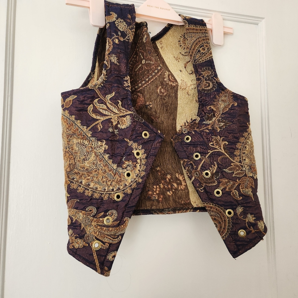 Renaissance Wench costume with gorgeous corset vest, size medium